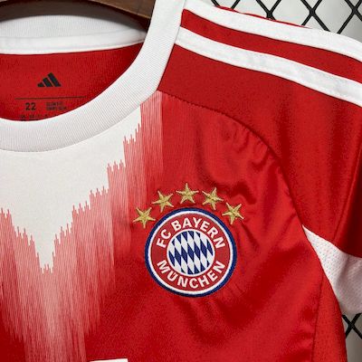 BAYERN DE MUNICH I 25/26 CONJUNTO INFANTIL