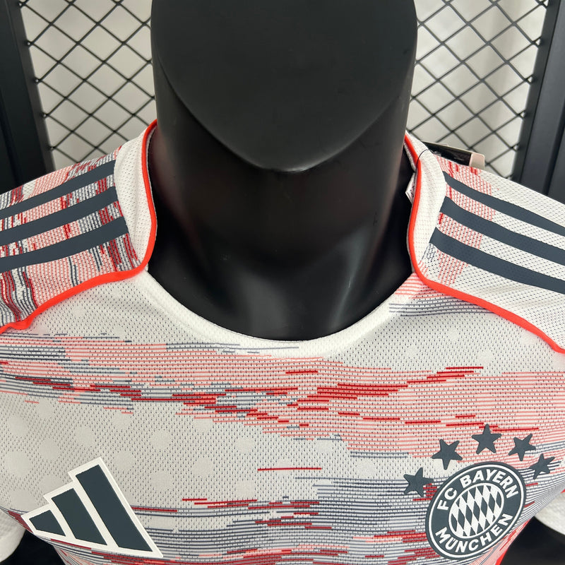 BAYERN DE MUNICH II 25/26 HOMBRE (VERSIÓN JUGADOR)