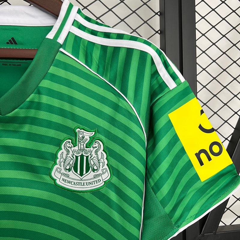 NEWCASTLE lI 25/26 HOMBRE