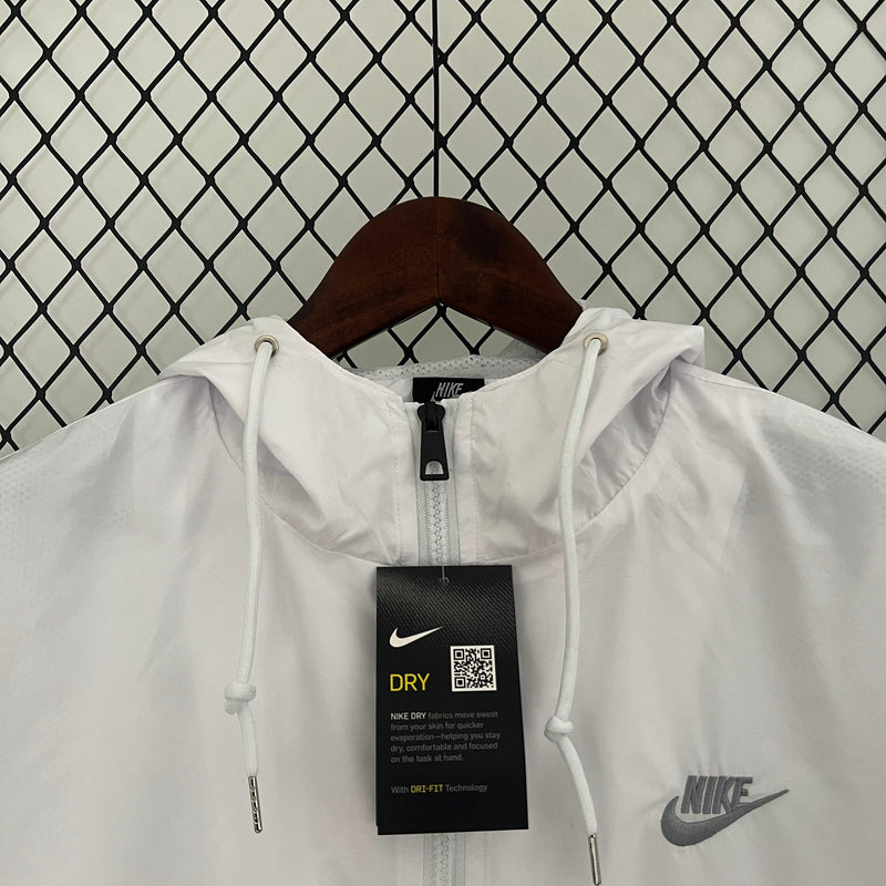 CORTAVIENTO NIKE